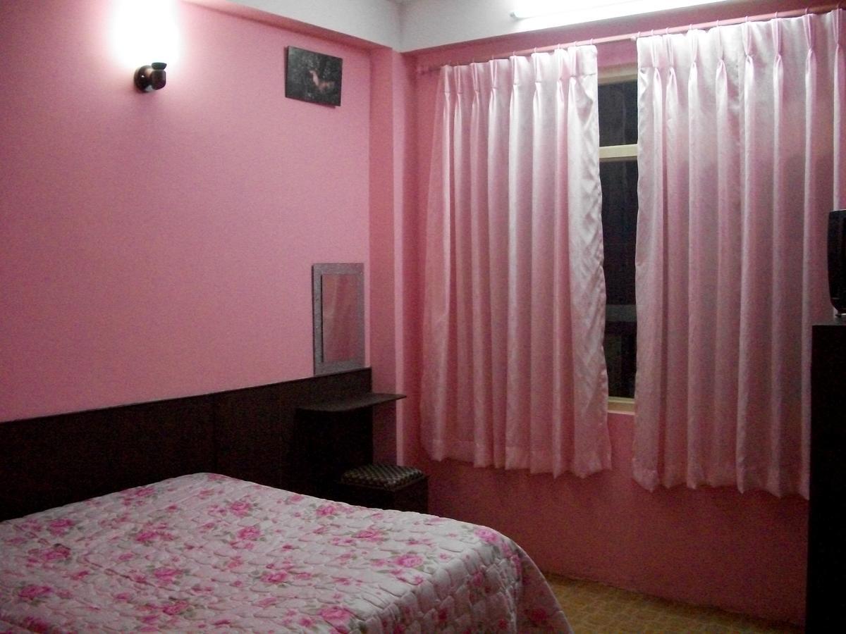 Hotel Impala Garden Kathmandu Exterior photo